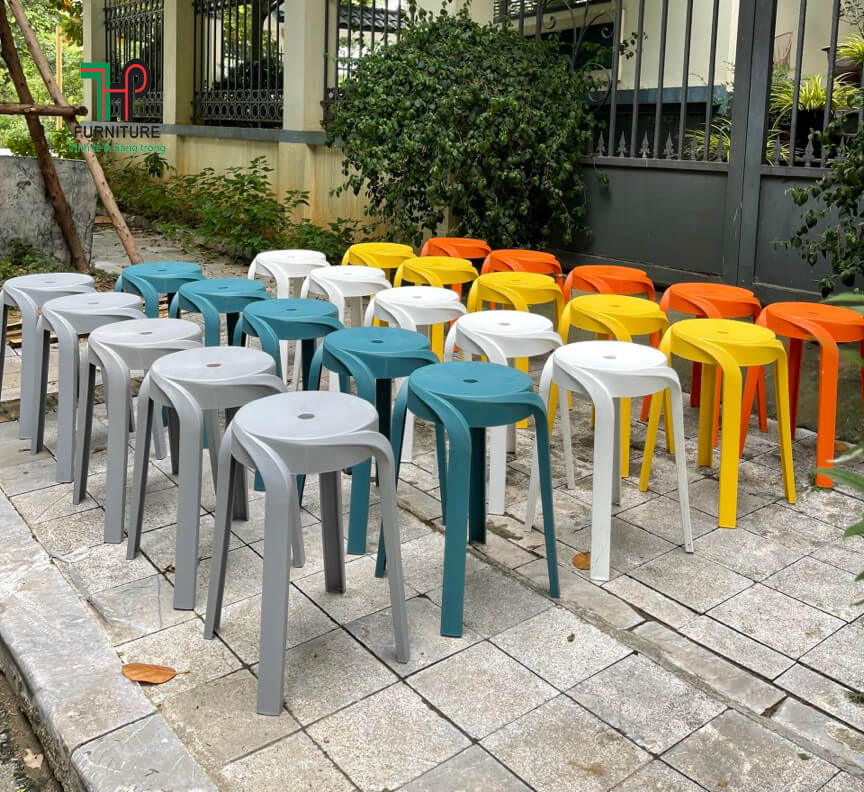 ghế ngồi nhựa nhiều màu