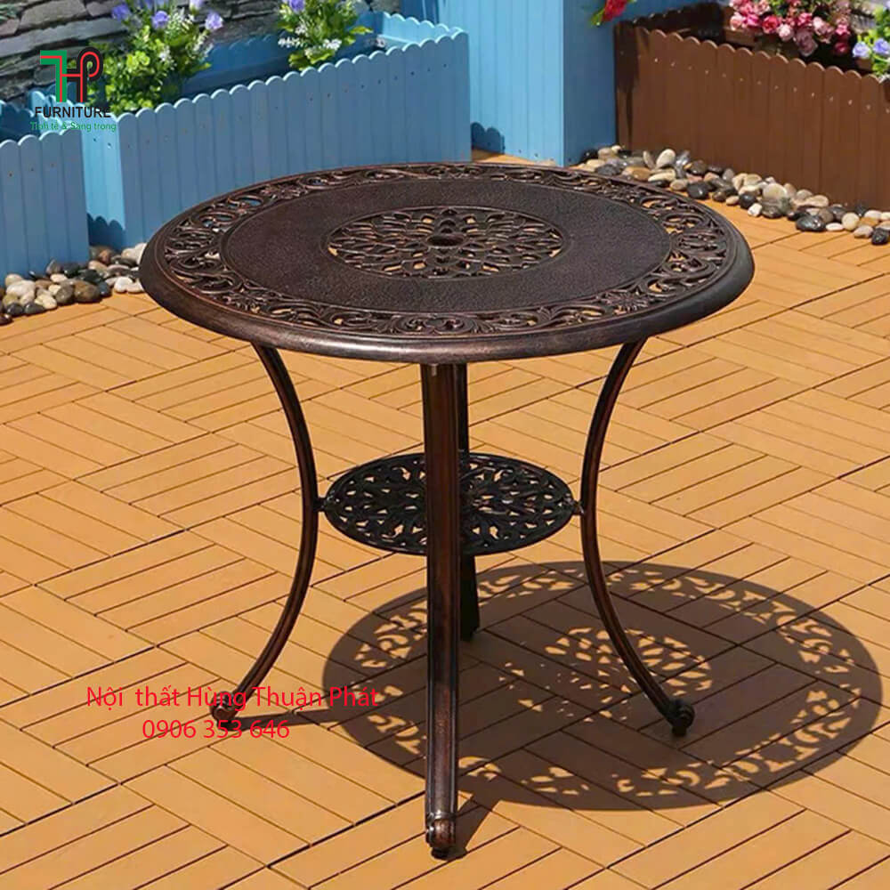 bàn tròn sân vườn nhập khẩu